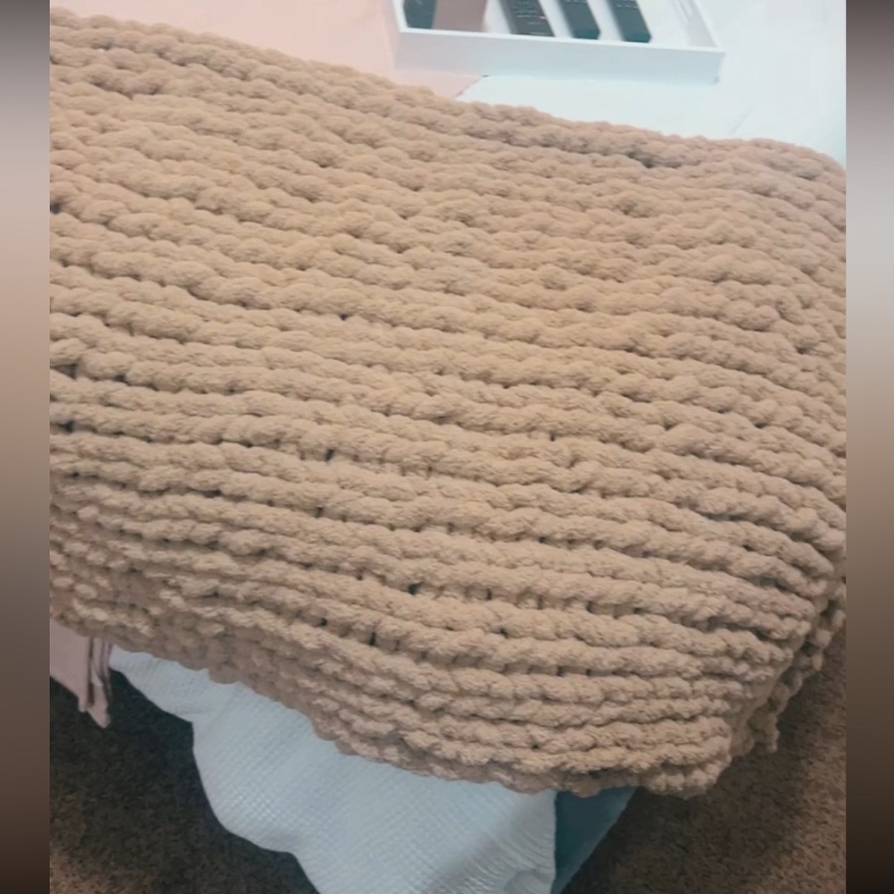 Chunky knit blanket handmade